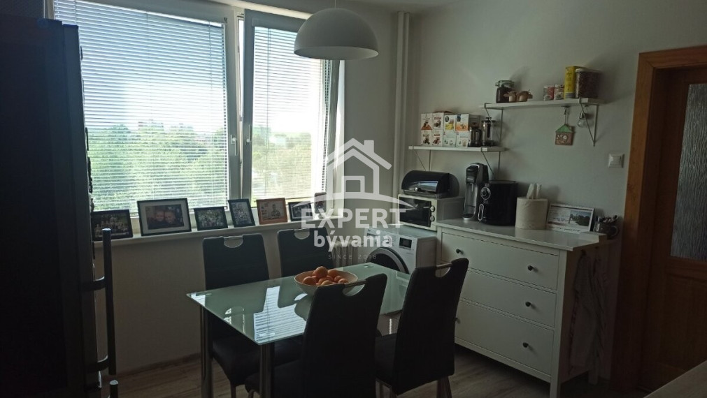 3 IZBOVY BYT - 77m2 - JJ BOORA - HYPO SERVIS A POSUDOK V CENE