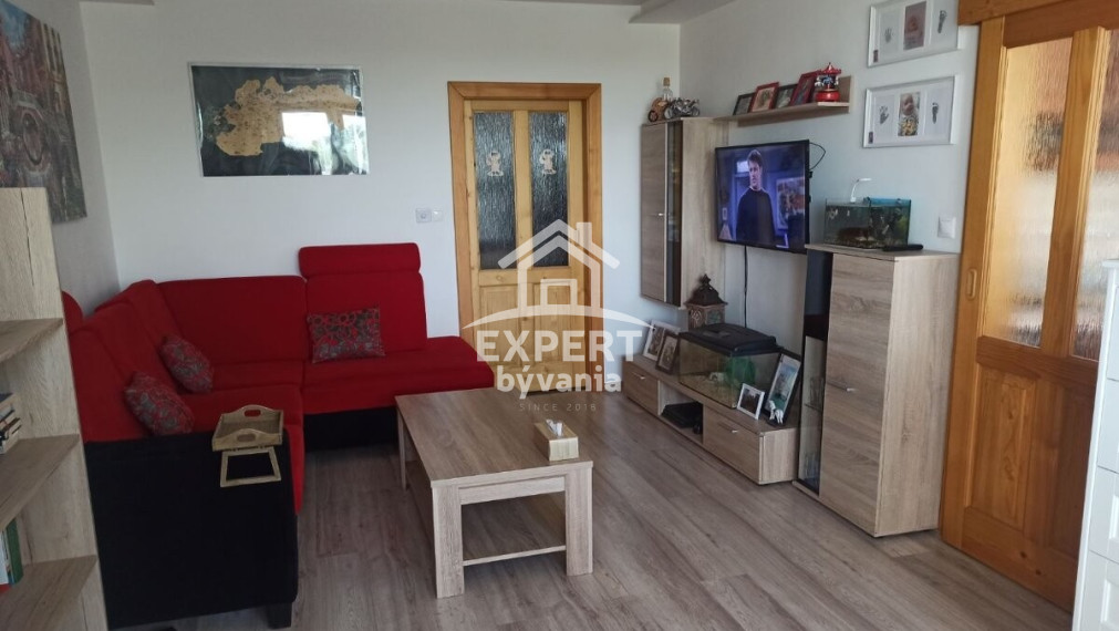 3 IZBOVY BYT - 77m2 - JJ BOORA - HYPO SERVIS A POSUDOK V CENE