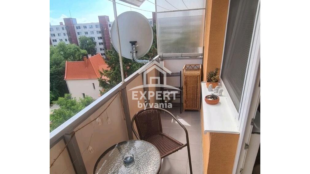 3 IZBOVY BYT - 76m2 - BALKON - KOMPLETKA - HVIEZDOSLAVOVA - HYPOTEKA - POSUDOK A POISTENIE V CENE