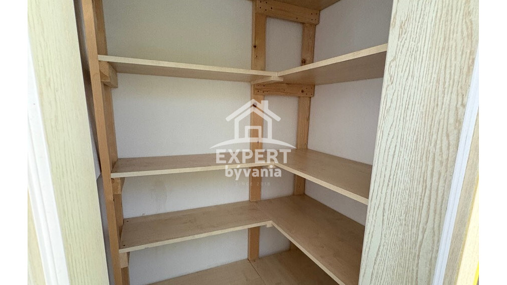 PRIPRAVUJEME - 2 IZBOVY BYT - TOP LOKALITA - DÁVNEJŠIA KOMPLETKA - TOP STAV - POSUDOK ZDARMA