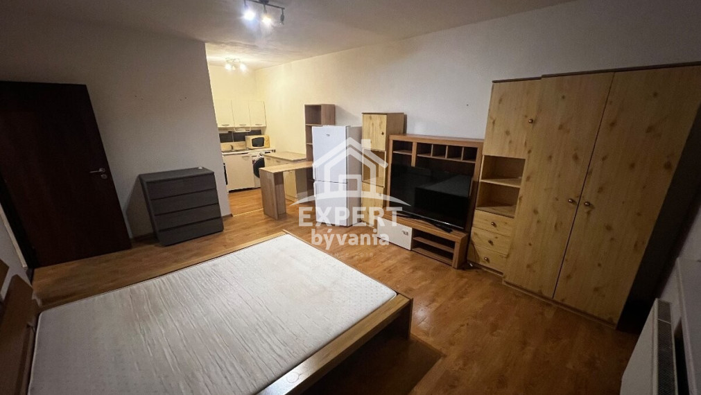 PRIPRAVUJEME - 2 IZBOVY BYT - 47m2 - FAJN STAV - POSUDOK A HYPO SERVIS ZDARMA