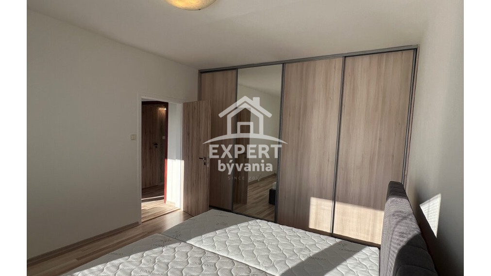 1 IZBOVY BYT - 37m2 - KLOKOCINA - SKORO KOMPLETKA - HYPOTEKA - POSUDOK A POISTENIE ZDARMA