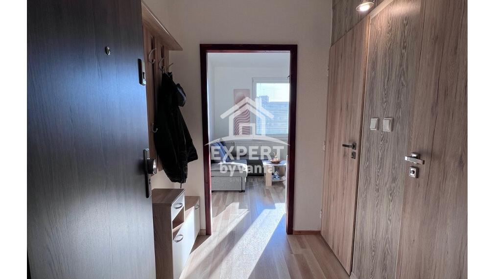 1 IZBOVY BYT - 37m2 - KLOKOCINA - SKORO KOMPLETKA - HYPOTEKA - POSUDOK A POISTENIE ZDARMA