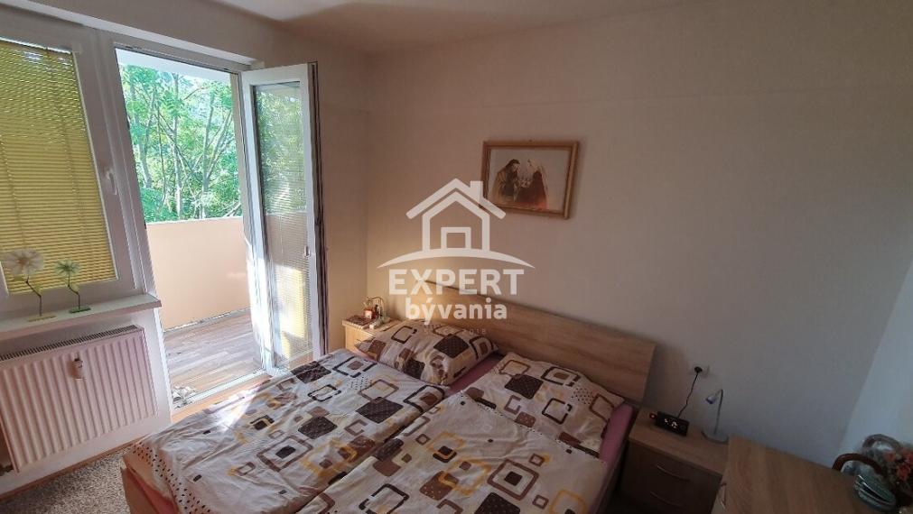 3 IZBOVY BYT - 53m2 - LOGGIA - HYPOTEKA - POSUDOK A POISTENIE ZDARMA