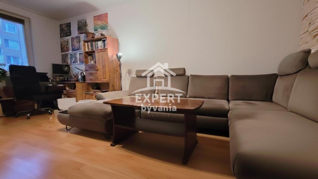 2 IZBOVY BYT - 69m2 - STARŠIA KOMPLETKA - LOGGIA - HYPO SERVIS A POSUDOK V CENE