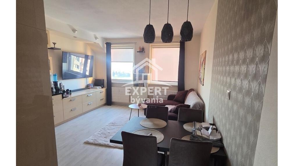 Predaj 3-izbového bytu s loggiou a klimatizáciou – Konopná, Levice - HYPOTEKA POSUDOK A POISTENIE ZDARMA