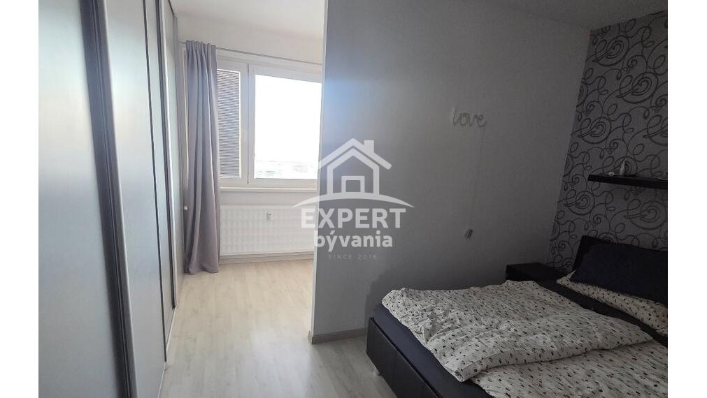 Predaj 3-izbového bytu s loggiou a klimatizáciou – Konopná, Levice - HYPOTEKA POSUDOK A POISTENIE ZDARMA