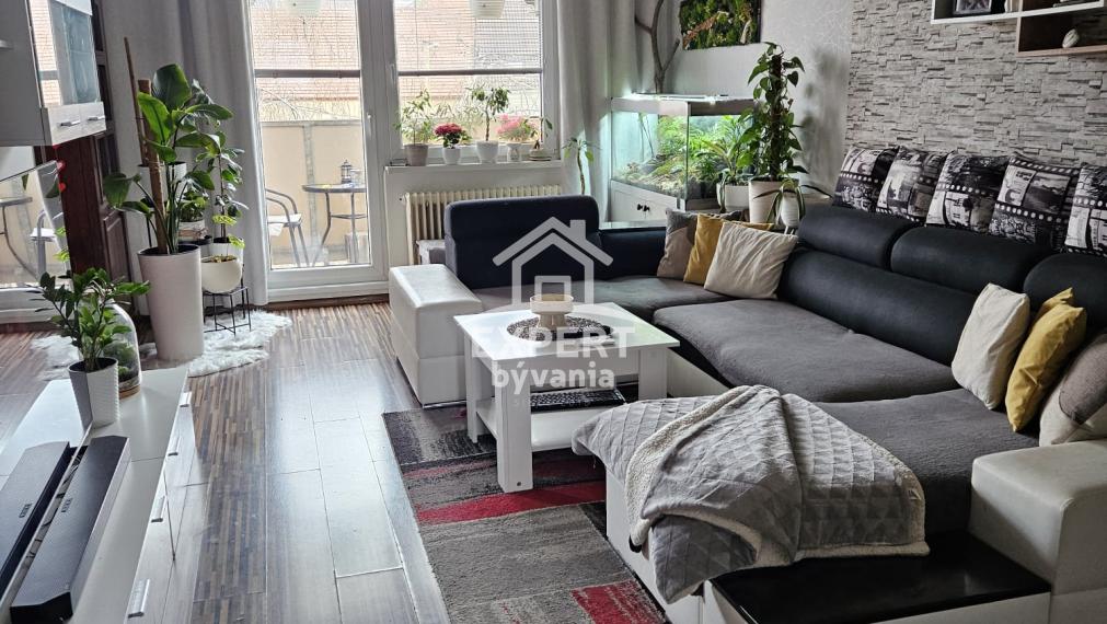 Predaj 3-izbového bytu s 2 balkónmi – Bratislavská, Holíč, 72 m² - Hypotéka Posudok a Poistenie v cene