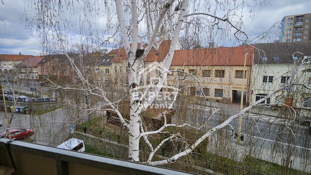 Predaj 3-izbového bytu s 2 balkónmi – Bratislavská, Holíč, 72 m² - Hypotéka Posudok a Poistenie v cene