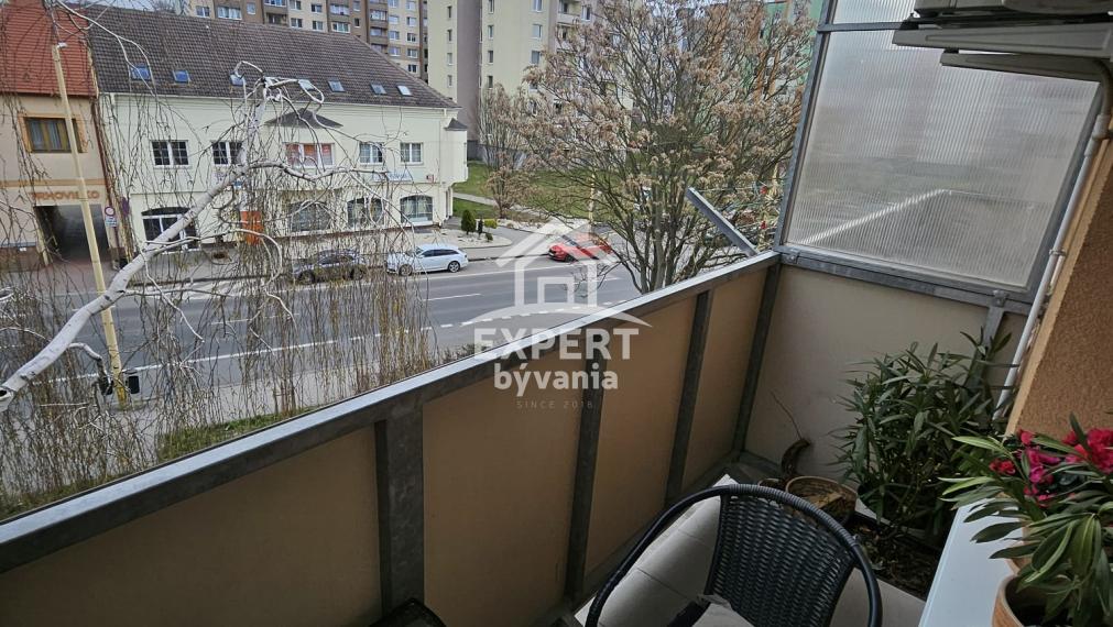 Predaj 3-izbového bytu s 2 balkónmi – Bratislavská, Holíč, 72 m² - Hypotéka Posudok a Poistenie v cene