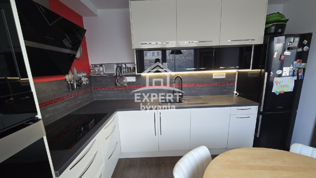 3 IZBOVY BYT - 70m2 - MODERNA KOMPLETKA - LOKALITA - HYPOTEKA - POSUDOK A POISTENIE ZDARMA