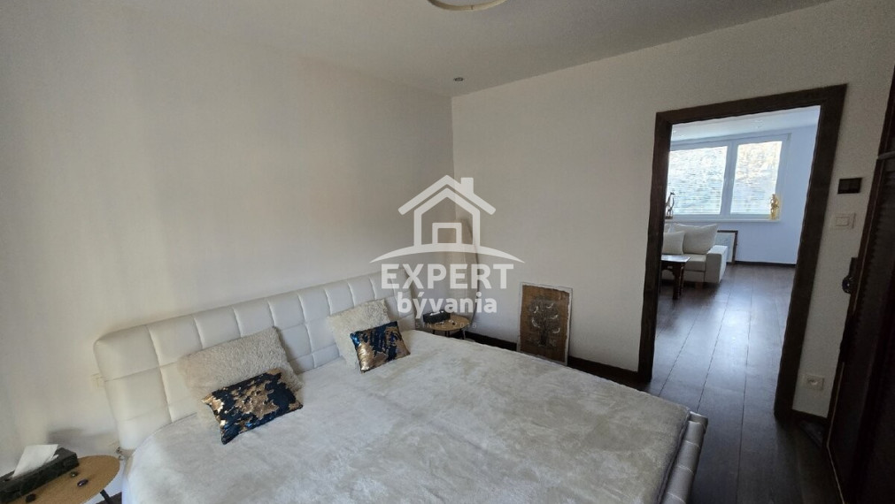 3 IZBOVY BYT - 70m2 - MODERNA KOMPLETKA - LOKALITA - HYPOTEKA - POSUDOK A POISTENIE ZDARMA