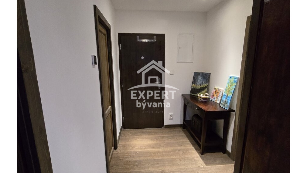 3 IZBOVY BYT - 70m2 - MODERNA KOMPLETKA - LOKALITA - HYPOTEKA - POSUDOK A POISTENIE ZDARMA