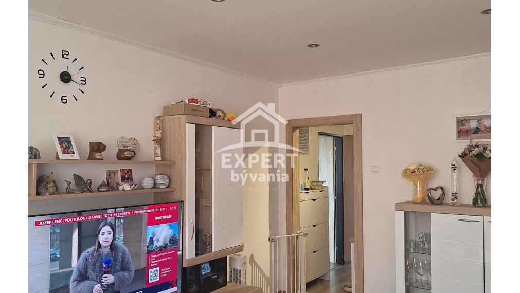 Predaj prerobeného 3-izbového bytu s balkónom – ul. Clementisa, Skalica, 64 m² - Hypotéka, Posudok a poistenie v cene