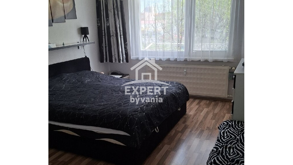3-izbový byt v centre mesta, 80 m², kompletná rekonštrukcia / servis bonus 1000 EUR zdarma