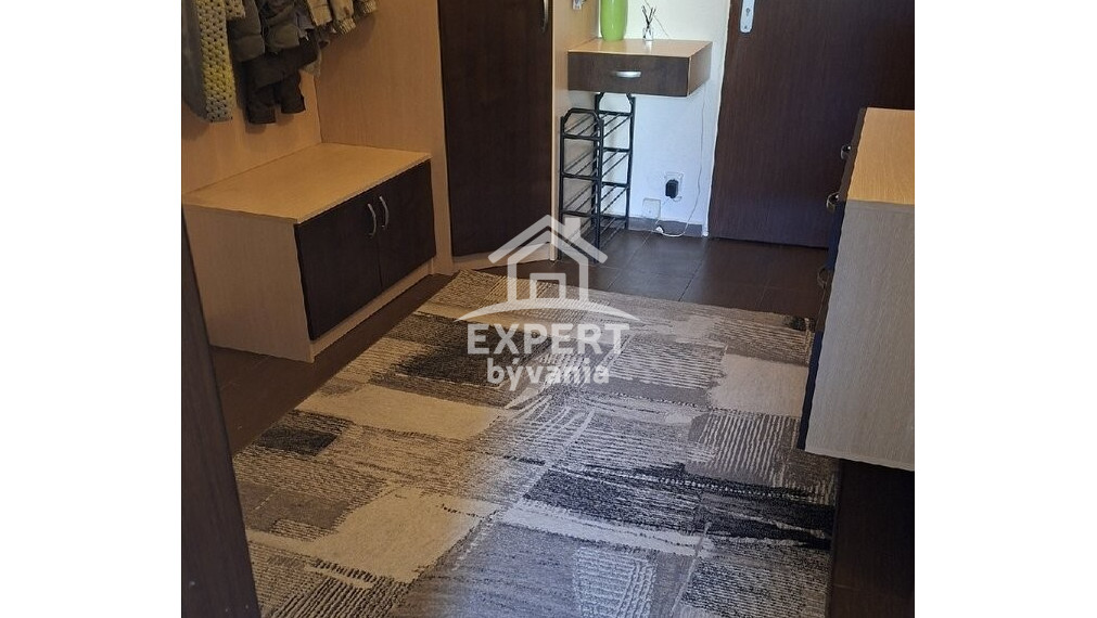 3-izbový byt v centre mesta, 80 m², kompletná rekonštrukcia / servis bonus 1000 EUR zdarma