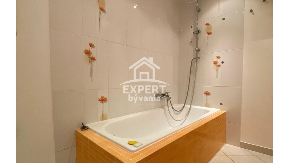 🏡 Na predaj: priestranný 3-izbový byt po kompletnej rekonštrukcii