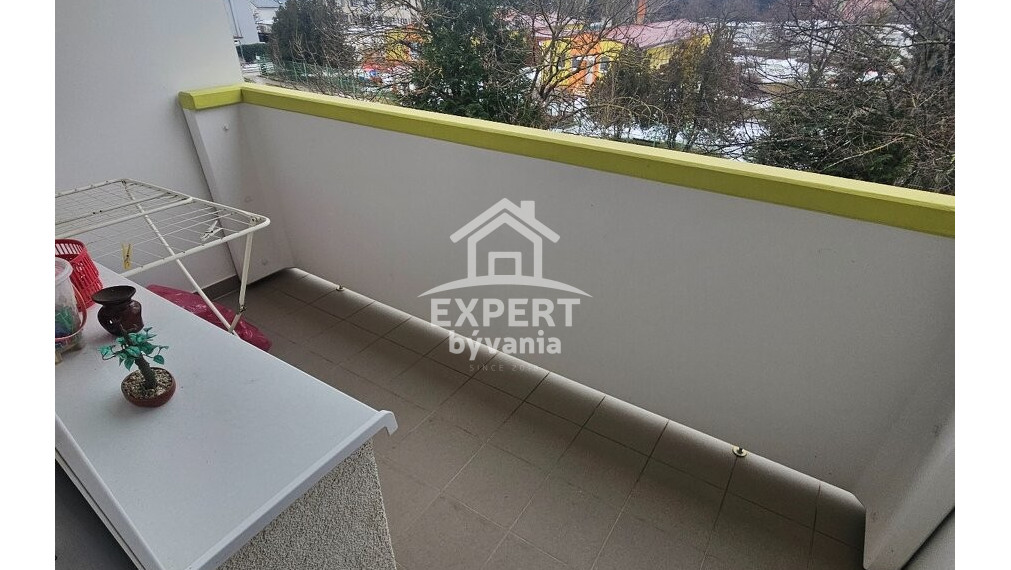 Predaj 2-izbového bytu s balkónom – Mazúrova, Skalica, 63 m² - Hypotéka - Posudok a poistenie v cene