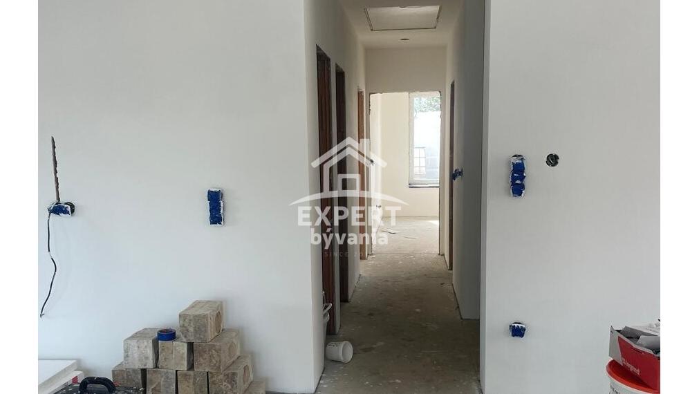 EXKLUZÍVNE | Moderný 3-izbový bungalov v obci Jahodná – novostavba pripravená na dokončenie podľa vašich predstáv