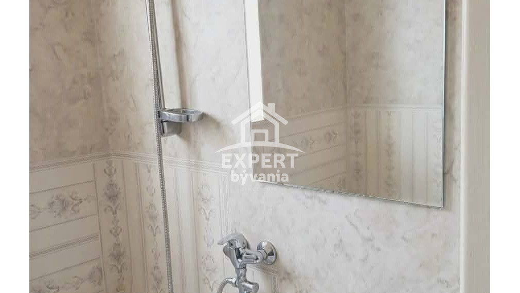 Priestranný 2+1 byt s balkónom a komorou, Holíč – ul. M. Nešpora - Hypo - posudok a poistenie zdarma