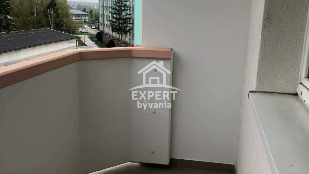 Priestranný 2+1 byt s balkónom a komorou, Holíč – ul. M. Nešpora - Hypo - posudok a poistenie zdarma