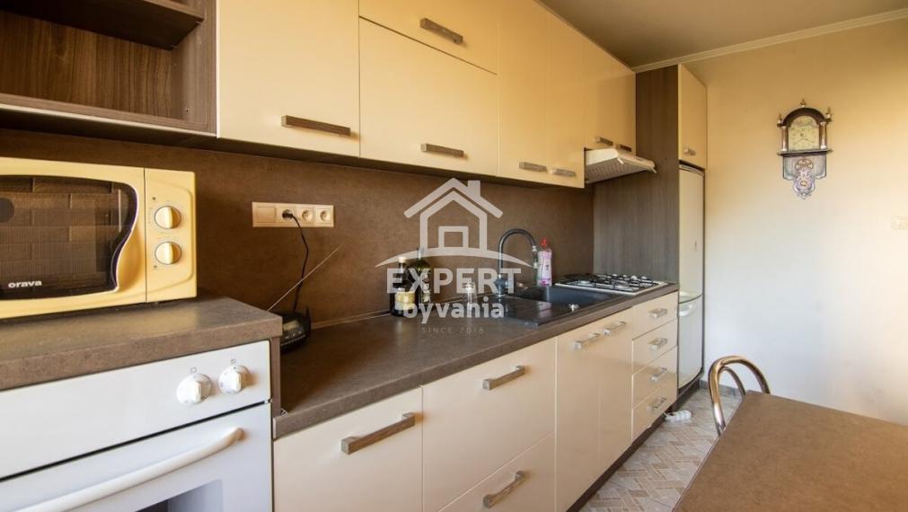 Na predaj kompletne zariadený 2-izbový byt na obľúbenej ulici I 46m2 I kompletka I zariadené