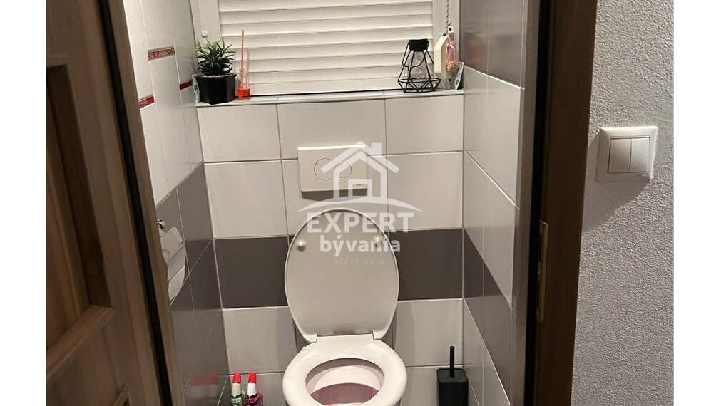 Na predaj 2-izbový byt, 67 m², vo výbornej lokalite mesta