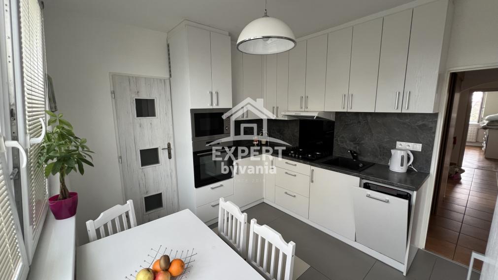 Na predaj: Priestranný 4-izbový byt na Chrenovej, 88 m² I finančný servis a posudok zdarma