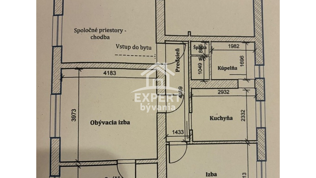 Na predaj 3-izbový byt so záhradou v Semerove