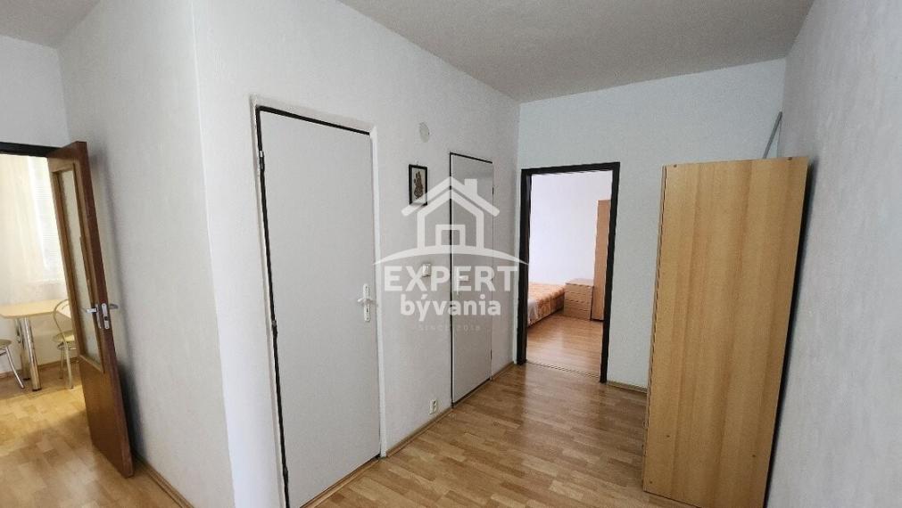 🏡 PRIPRAVUJEME NA PREDAJ | Priestranný 2-izbový byt na sídlisku Sekčov