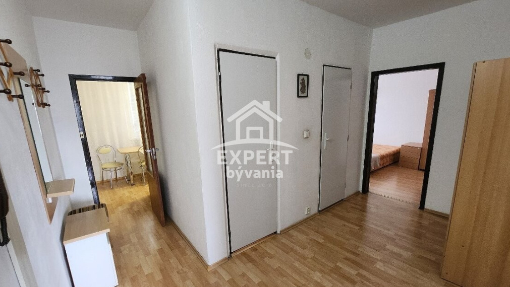 🏡 PRIPRAVUJEME NA PREDAJ | Priestranný 2-izbový byt na sídlisku Sekčov