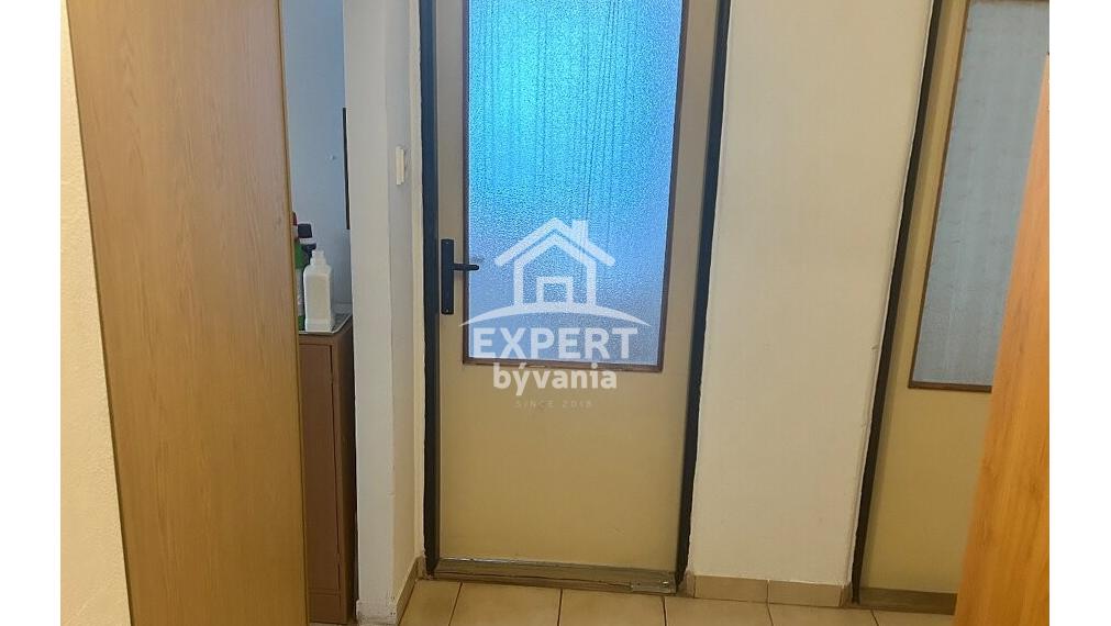 🏡 PRIPRAVUJEME NA PREDAJ | Priestranný 3-izbový byt s výmerou 65 m²