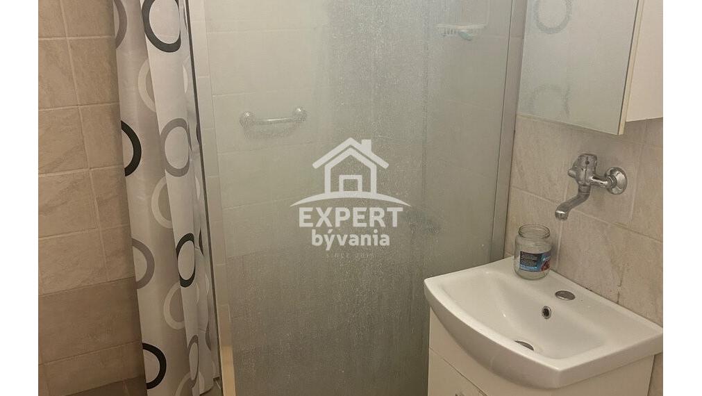 🏡 PRIPRAVUJEME NA PREDAJ | Priestranný 3-izbový byt s výmerou 65 m²