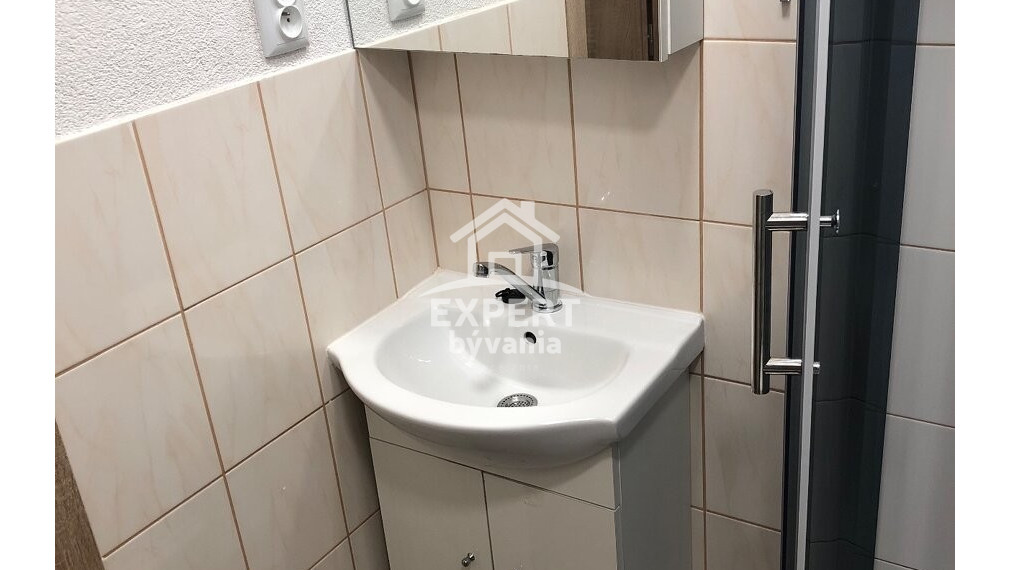 Na predaj útulný 1-izbový byt po rekonštrukcii v Novákoch