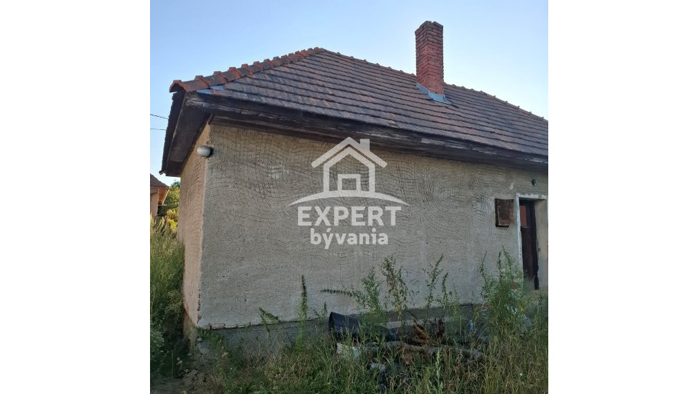 🏡 NA PREDAJ – STARŠÍ RODINNÝ DOM V LOKALITE PUSTÝ CHOTÁR / BELADICE