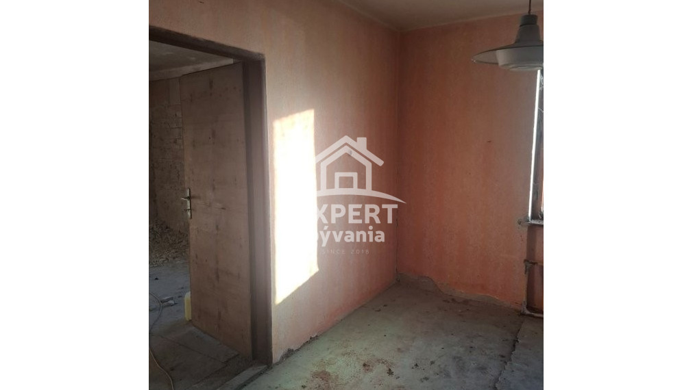 🏡 NA PREDAJ – STARŠÍ RODINNÝ DOM V LOKALITE PUSTÝ CHOTÁR / BELADICE
