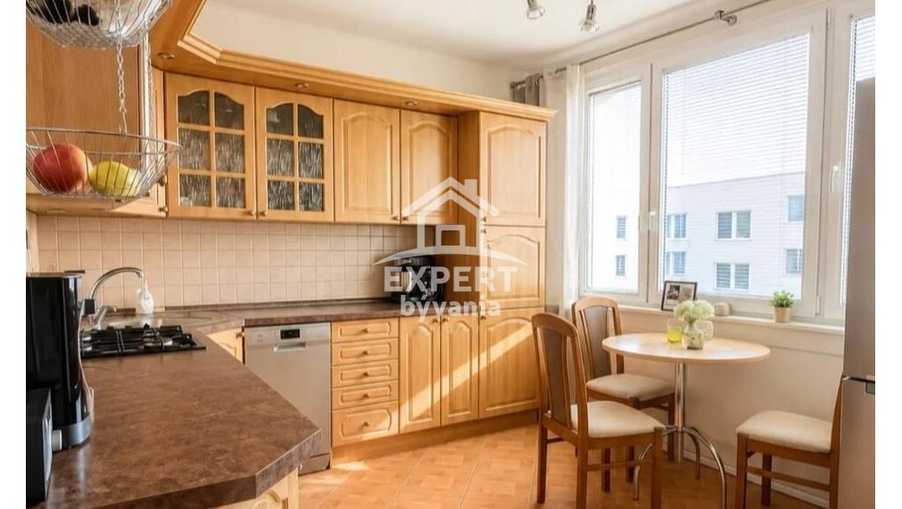 🏡 NA PREDAJ 3-IZBOVÝ BYT – TOPOĽČANY, PODJAVORINSKEJ ULICA