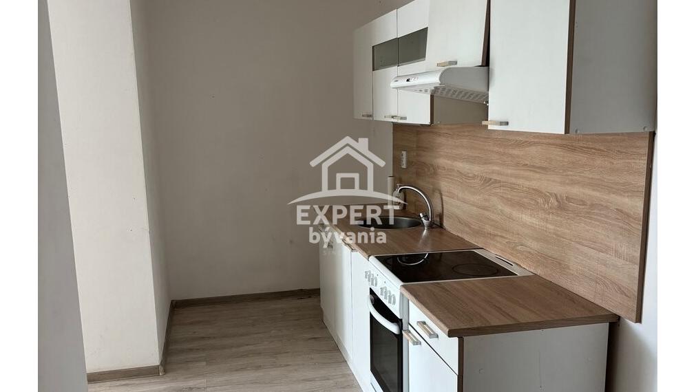 🏡 NA PREDAJ 2-IZBOVÝ BYT – BÁNOVCE NAD BEBRAVOU