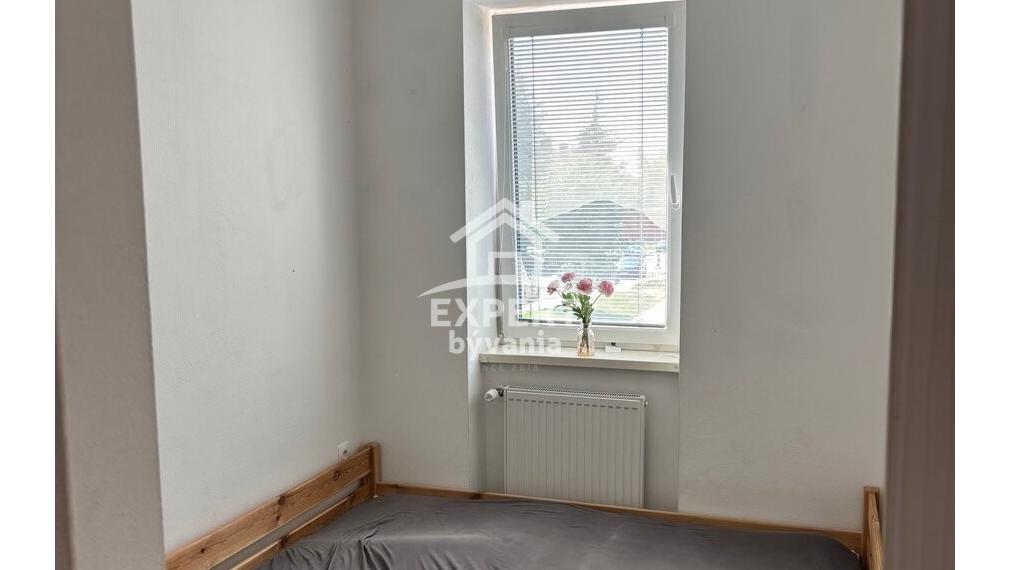 🏡 NA PREDAJ 2-IZBOVÝ BYT – BÁNOVCE NAD BEBRAVOU