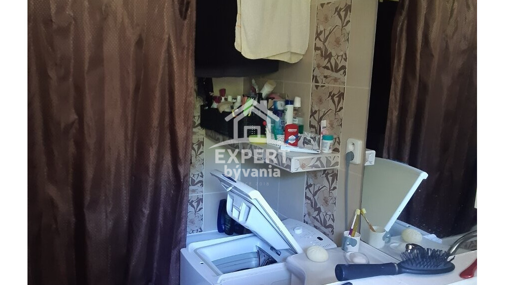 🏡 PRIPRAVUJEME NA PREDAJ | Kompletne zrekonštruovaný 3-izbový tehlový byt – Handlová