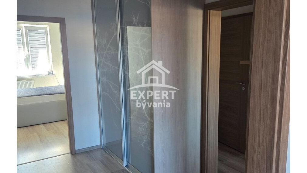 🏡 NA PREDAJ ZARIADENÝ 3-IZBOVÝ BYT – PRIEVIDZA, ZAPOTÔČKY