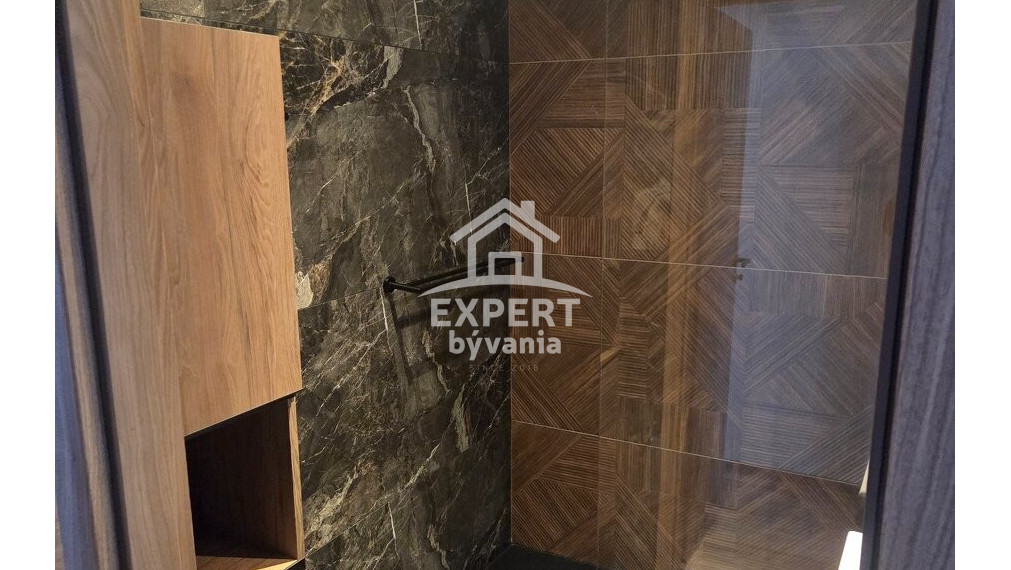 🏡 NA PREDAJ ZARIADENÝ 3-IZBOVÝ BYT – PRIEVIDZA, ZAPOTÔČKY