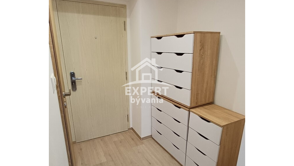 Na predaj moderne zrekonštruovaný 1-izbový byt v Novej Dubnici