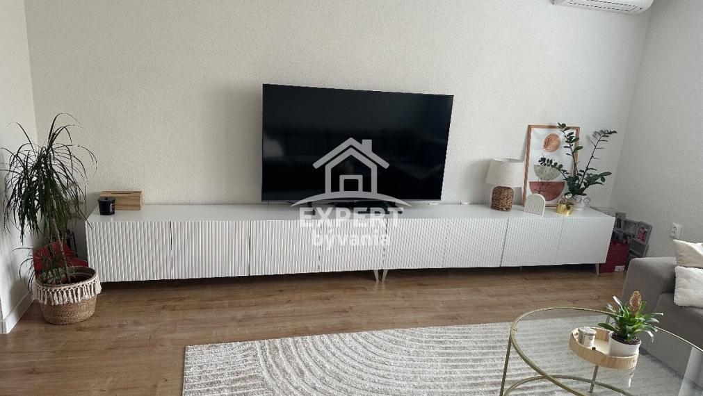 PRIPRAVUJEME NA PREDAJ I 3-IZBOVÝ BYT | 70 m² | KOMPLETNÁ REKONŠTRUKCIA