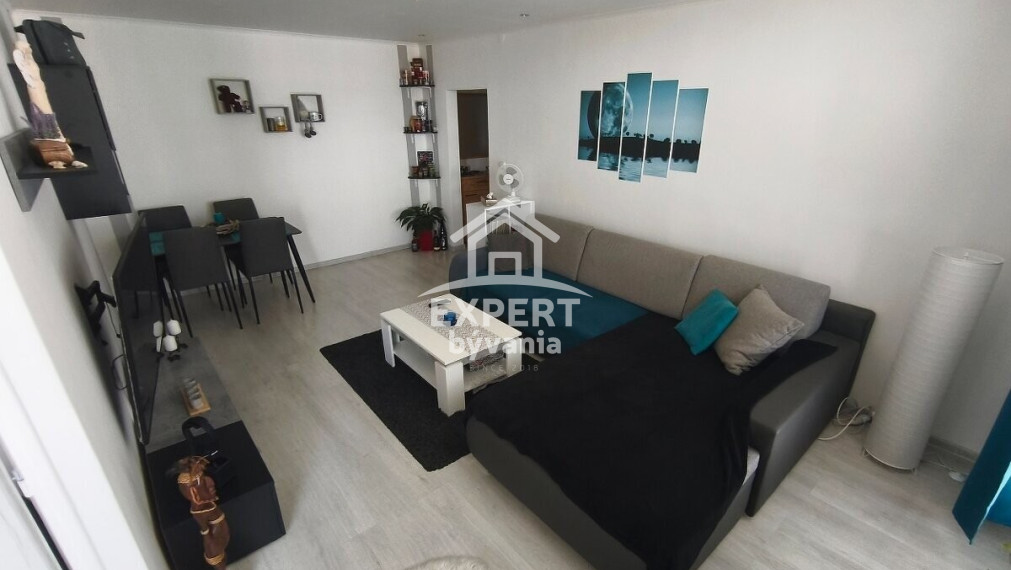 VEĽKÝ 2-IZBOVÝ BYT 60 m² + BALKÓN | STRAŇANY, MICHALOVCE | MOŽNOSŤ 3-IZBOVÉHO BYTU
