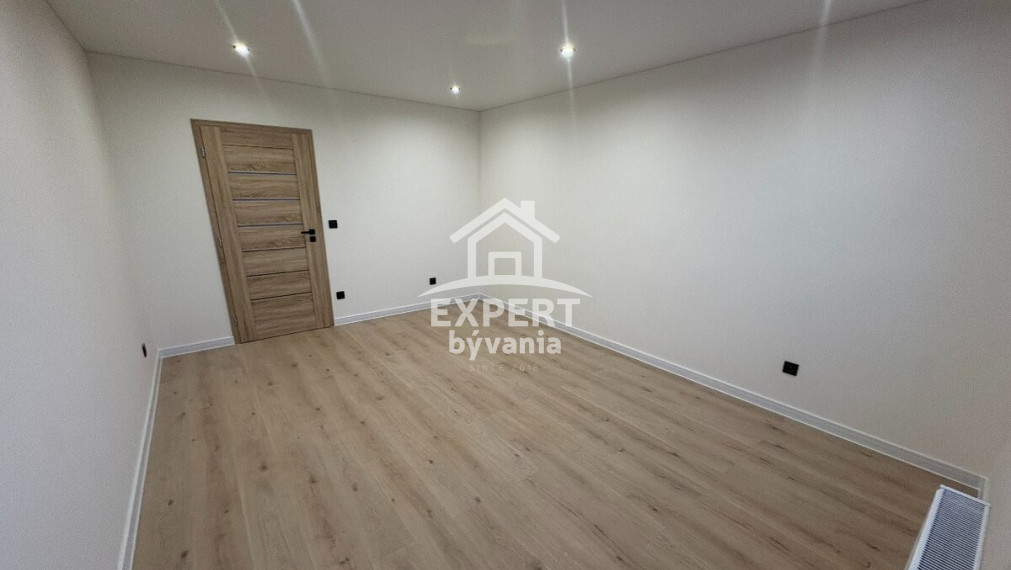 2-IZBOVÝ BYT PO KOMPLETNEJ REKONŠTRUKCII | 54 m² | MICHALOVCE