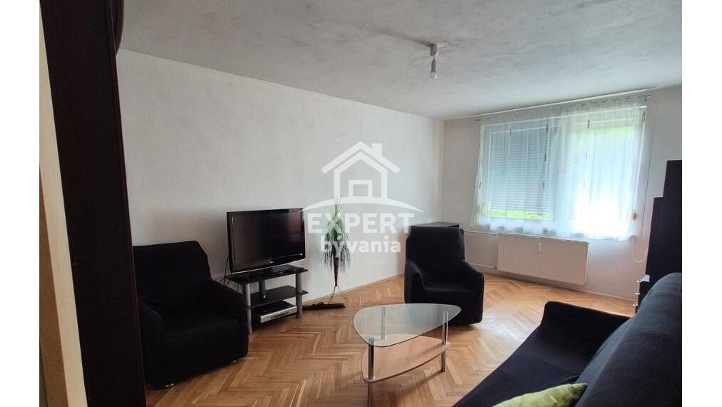 2-IZBOVÝ BYT | 62 m² | PRÍZEMIE | ŠAFÁRIKOVA ULICA | NOVÉ ZÁMKY