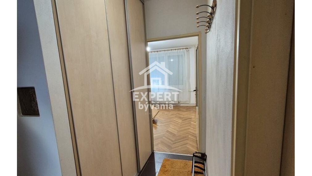 2-IZBOVÝ BYT | 62 m² | PRÍZEMIE | ŠAFÁRIKOVA ULICA | NOVÉ ZÁMKY