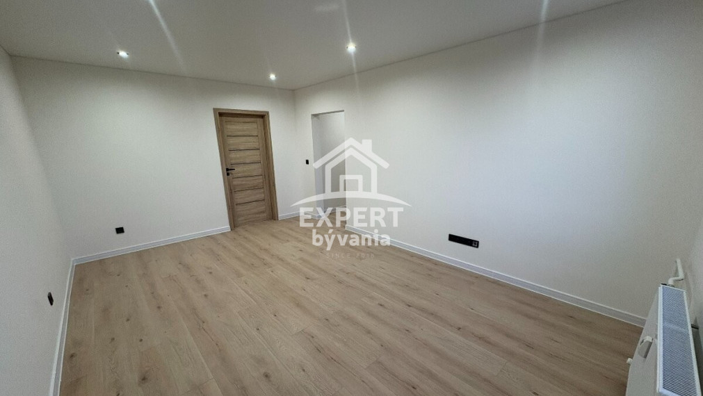2-IZBOVÝ BYT PO KOMPLETNEJ REKONŠTRUKCII | 54 m² | MICHALOVCE