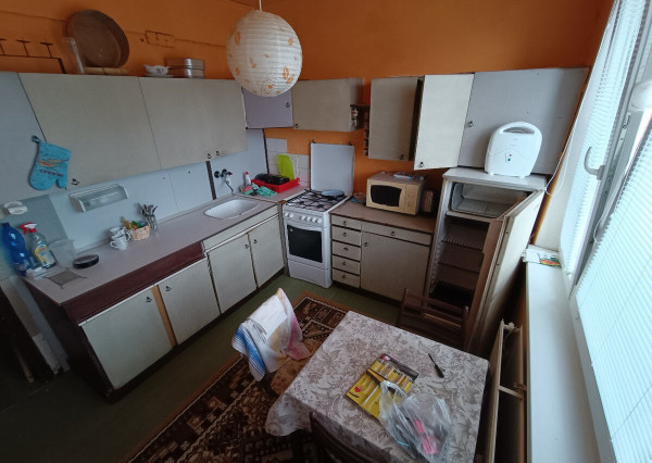 EXB - 2 IZBOIVY BYT - 58m2 - JENISEJSKA - POSUDOK A HYPO FINANCOVANIE V CENE